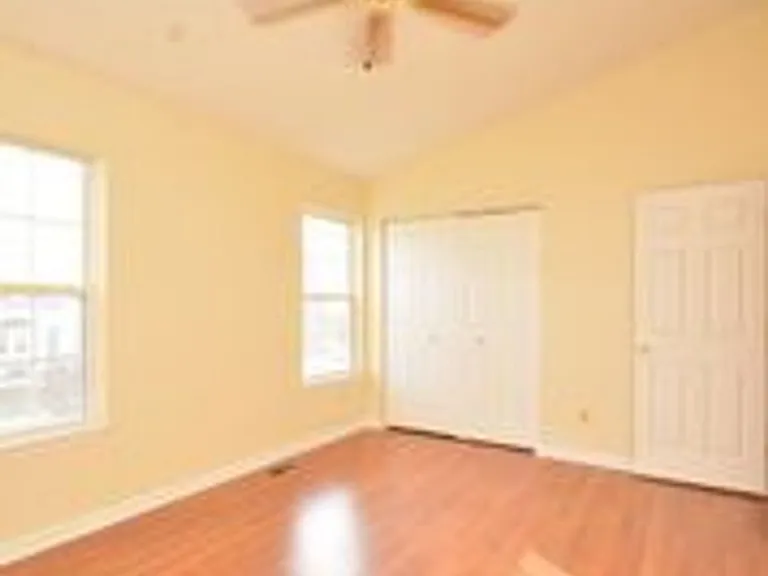 123 Hunter Ct — Photo 17