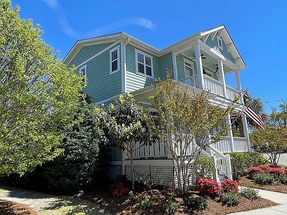 3rd image of 1633 Waterway Cove Dr SW