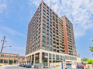 181 Sterling Rd #1108, Toronto, ON M6R 0B2