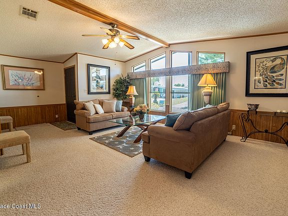 4th image of 334 San Roberto Dr