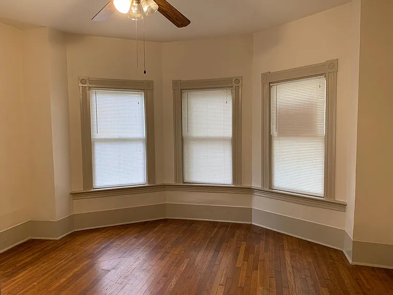 125 Adams St #1 — Photo 19