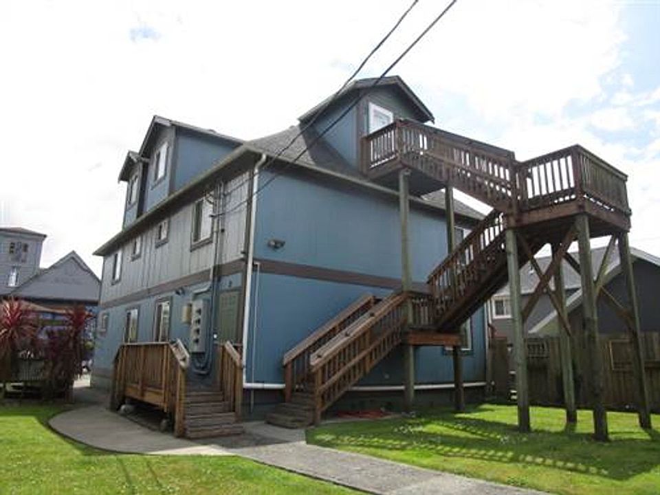1st image of 812 W 1st St #3