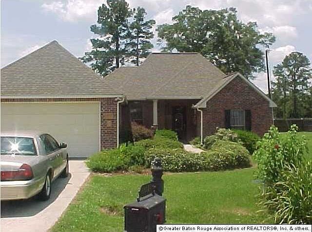 1st image of 15021 Sherwood Dr