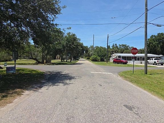 5th image of 4449 Parmely St