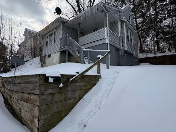 594 Kling St, Akron, OH 44311