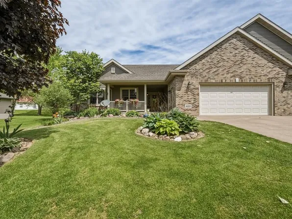 420 E 1st Street, Loyal, WI 54446