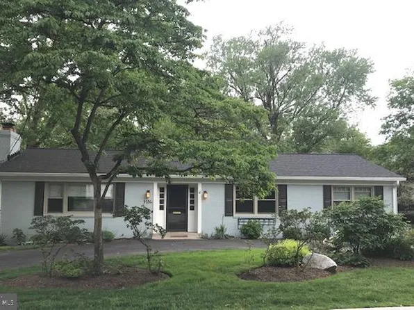 5336 Wapakoneta Rd, Bethesda, MD 20816