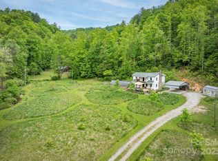6470 Stone Mountain Rd, Lenoir, NC 28645