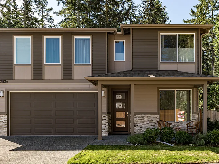 2934 SW Crestwood Dr — Photo 1