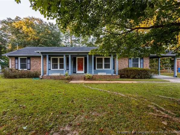 558 Lennox Dr, Fayetteville, NC 28303