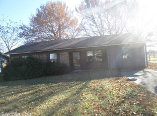 302 Queens Rd, England, AR 72046