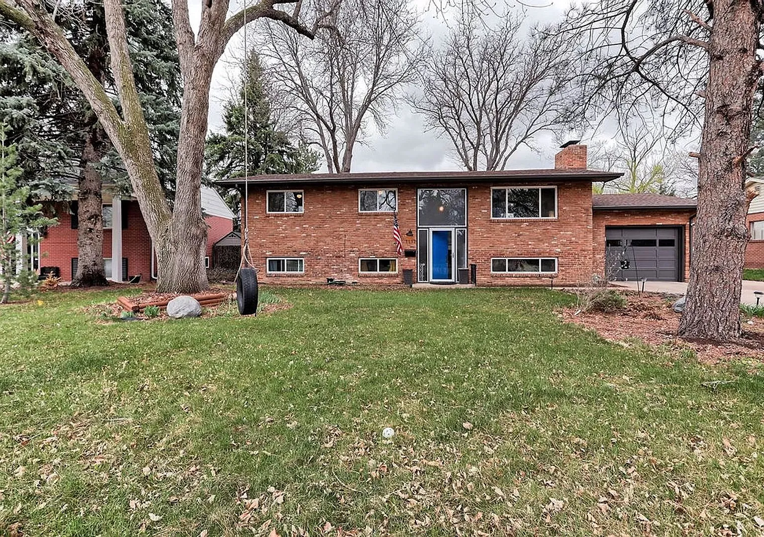 Spacious 6 Bed, 3 Bath Home for Rent in Central Fort Collins! — Photo 3