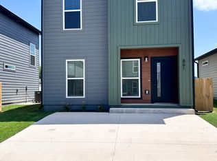 861 States Ave, Centerton, AR 72719