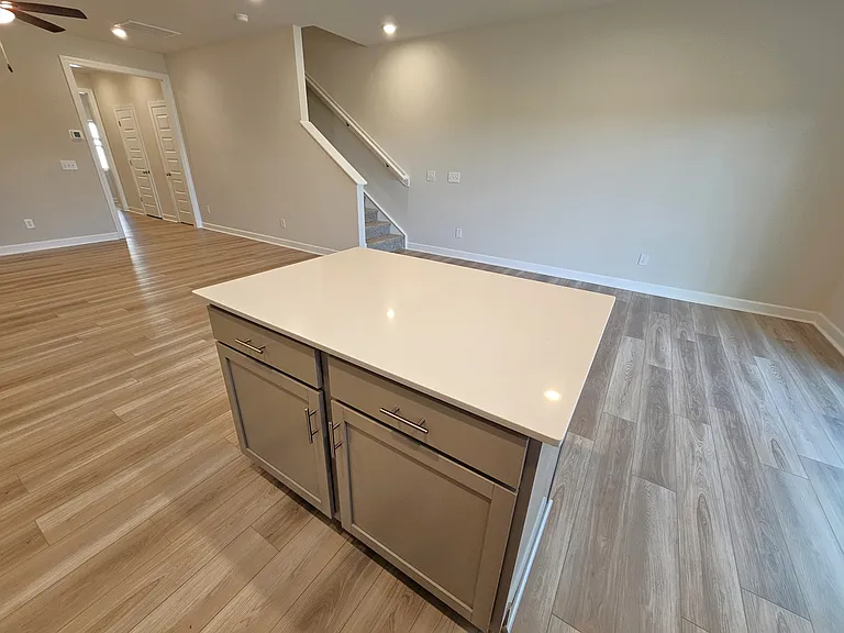1522 Yellowwood Ct — Photo 19