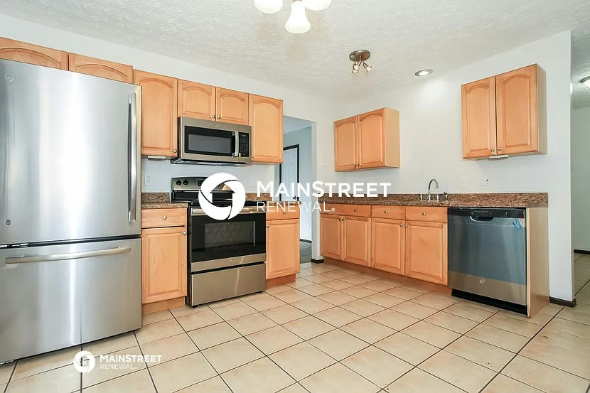 6336 Sandric Ln — Photo 4