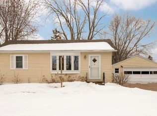 1670 Lois Dr, Shoreview, MN 55126