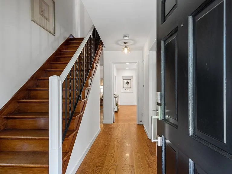 316 Laurel Ave — Photo 9