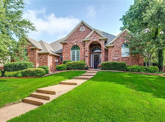 5th image of 604 Llano Ct