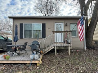 2511 E 24th St, Des Moines, IA 50317