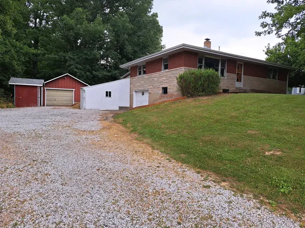 503 S Main St, Cloverdale, IN 46120