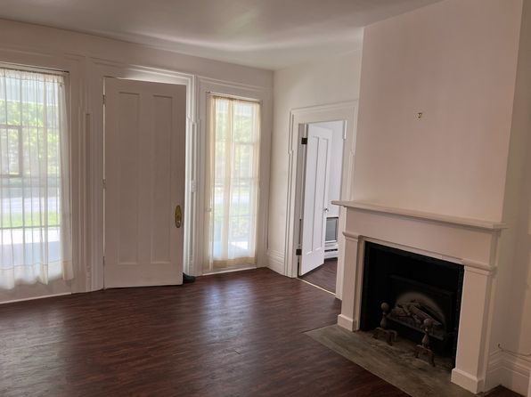34 West Rd #1
