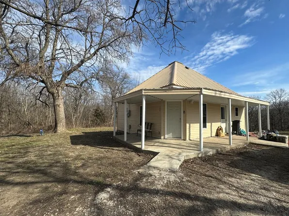 182 Urvin St, Green Castle, MO 63544