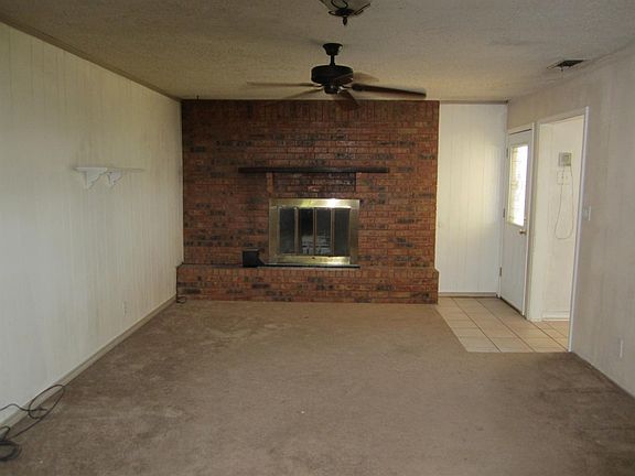 3rd image of 1305 N B Ave