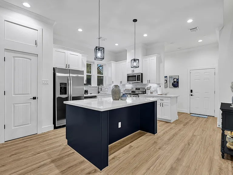 3431 Mainer St — Photo 11