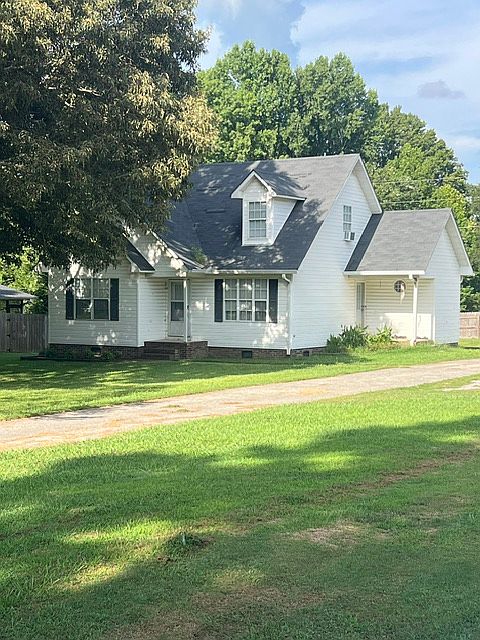 1st image of 1416 Golfview Dr NE