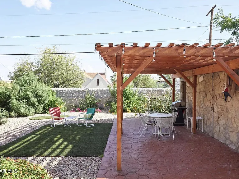 3236 Richmond Ave — Photo 12