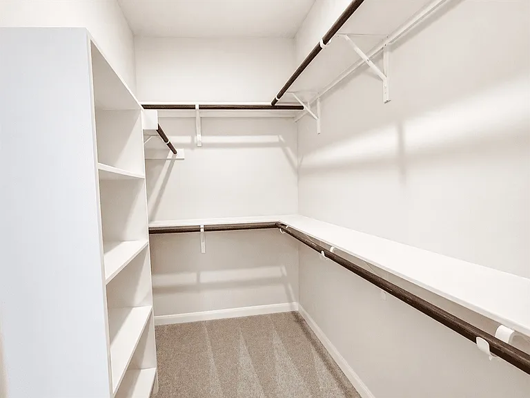 7158 Magnolia Crk #201 — Photo 12
