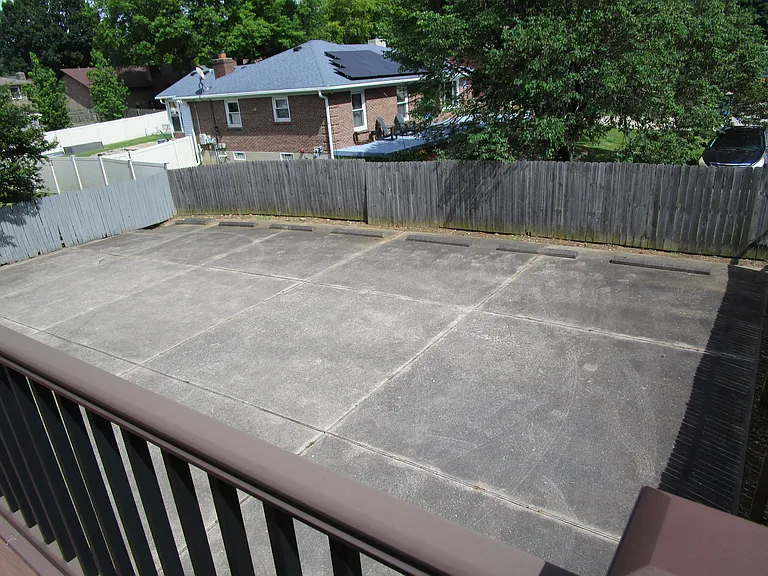 Breckenridge Ln — Photo 5