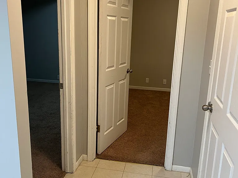 427 S 14th St #427 — Photo 9