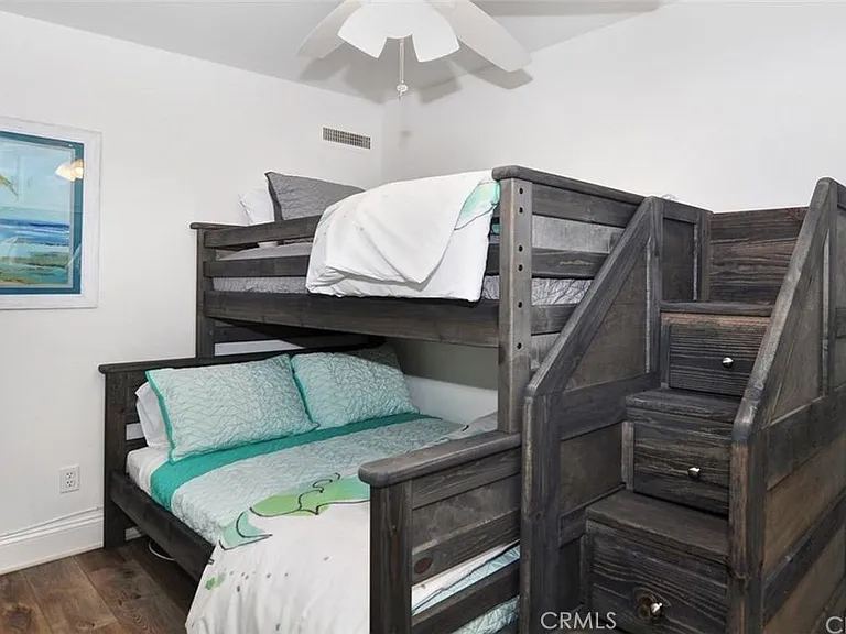 35325 Beach Rd — Photo 31