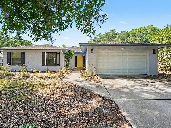 2nd image of 851 Rolling Woods Ln