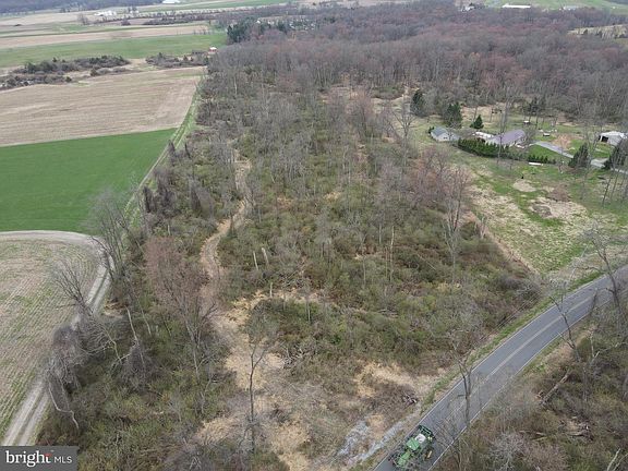 3rd image of 440 E Patrick Rd