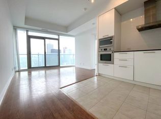 14 York St #5310, Toronto, ON M5J 0B1