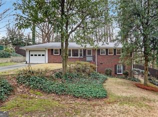 2560 Skyland Trl NE, Brookhaven, GA 30319