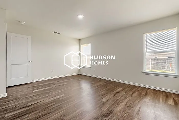 3626 Yamini Dr — Photo 7