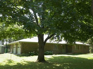 262 Gleasman Rd, Roscoe, IL 61073