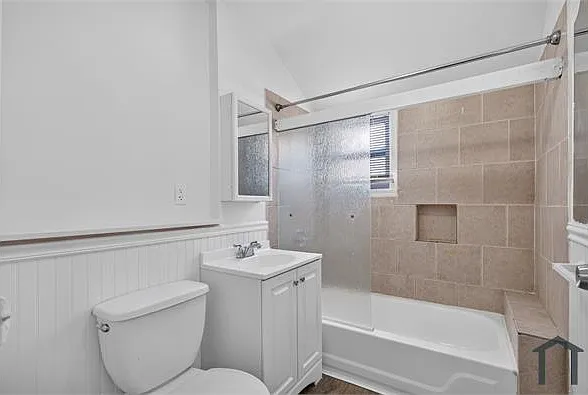 40 Vine St #44 — Photo 18