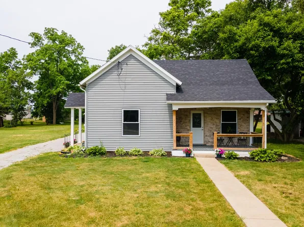 716 Van Deman St, Washington Court House, OH 43160