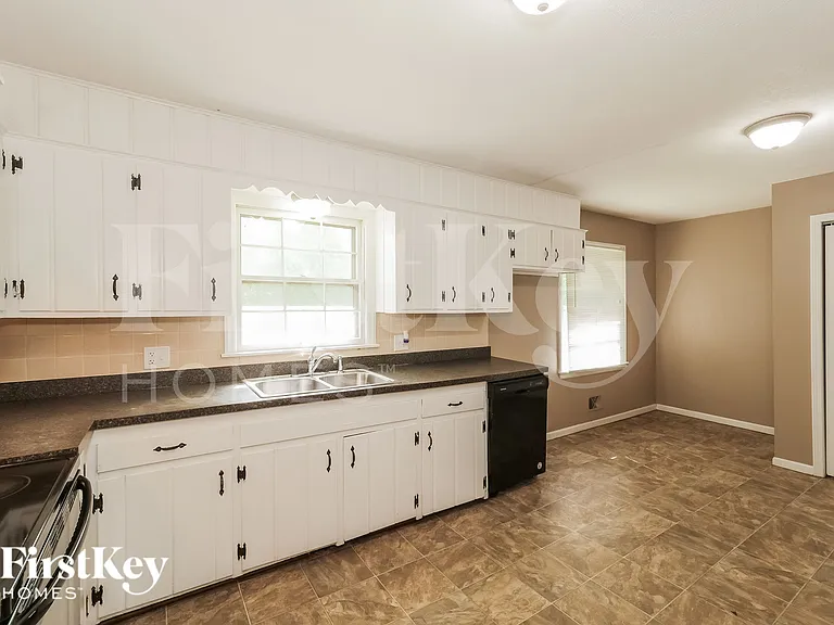 7607 Arlington Ave — Photo 7