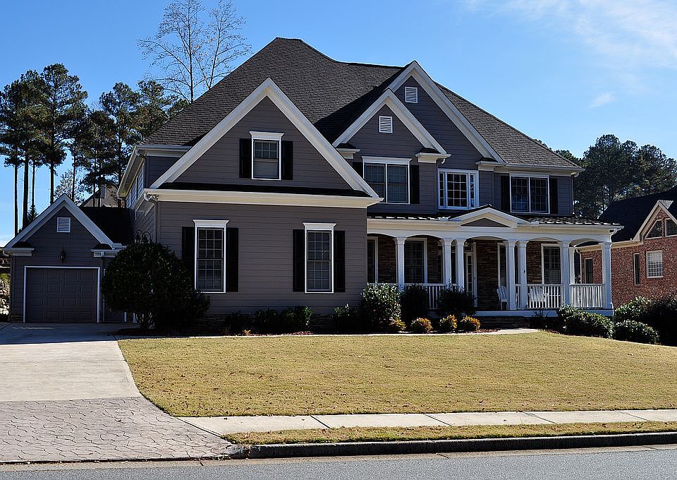 2nd image of 105 Cedar Woods Trl