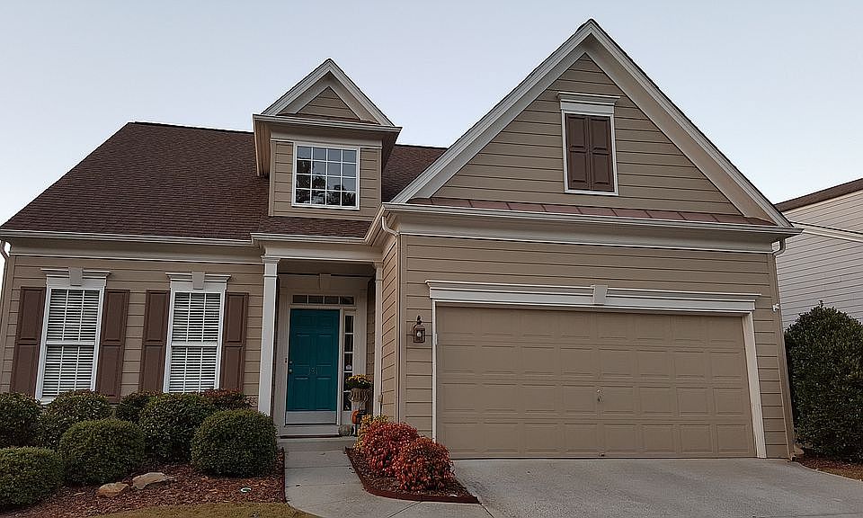 1st image of 131 Churchcliff Dr