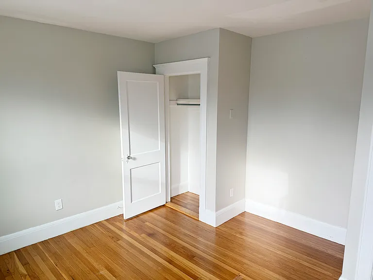 45 Stone St #2L — Photo 7