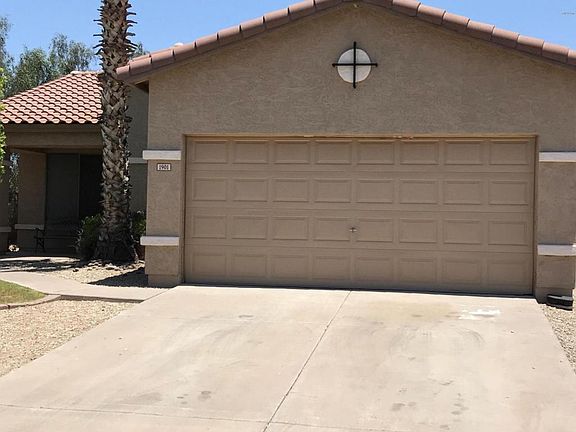 3rd image of 1901 S Talbot Cir
