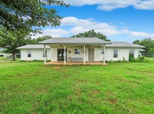 4644 E Renfro St, Alvarado, TX 76009