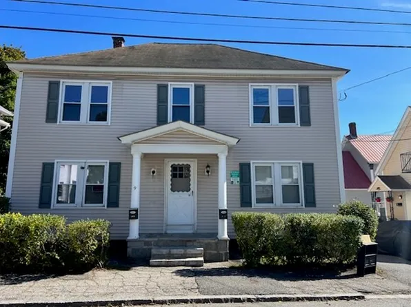 9 6th Ave, Lowell, MA 01854