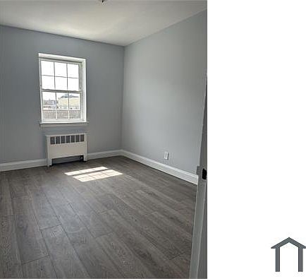 4th image of 1044 E 211th St APT 2